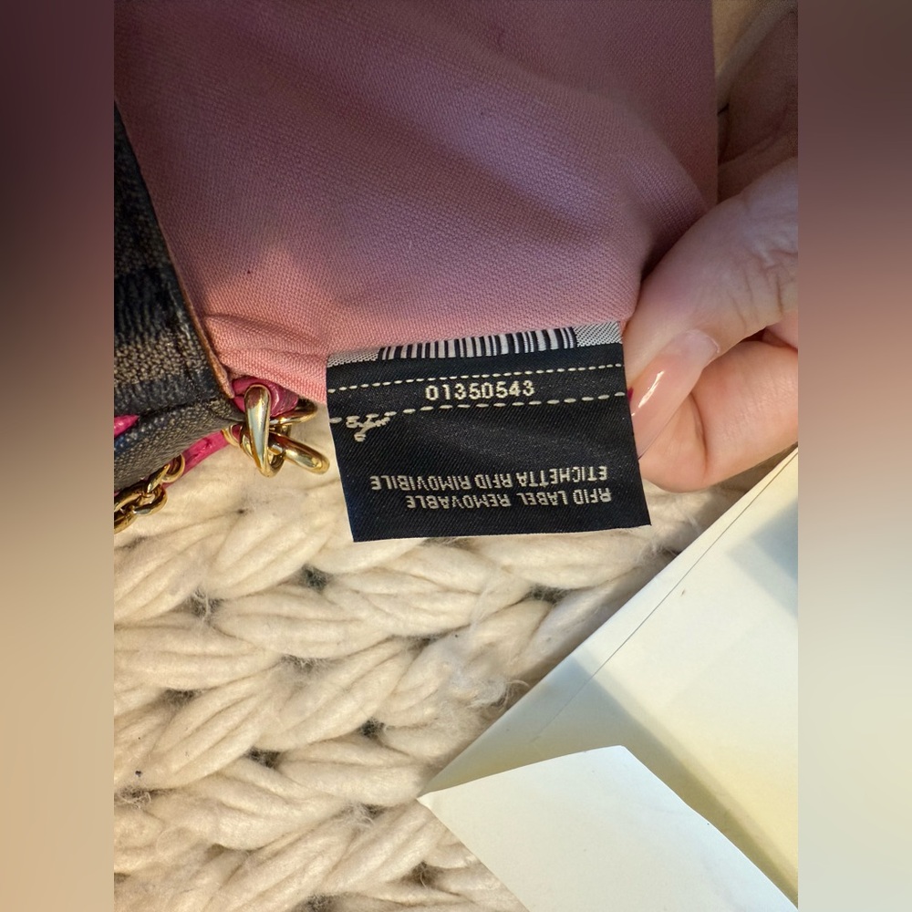 Authentic FENDI 2015 Zucca Pink cyclamin & Tobacco Mini Pouch wt boxtagsdustbag - Picture 11 of 17
